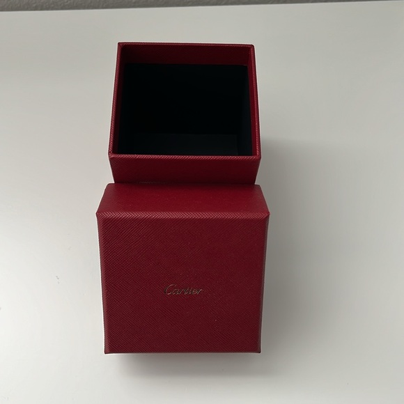 Authentic Cartier Gift Box - Picture 4 of 8